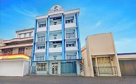 Oyo 94802 Hotel Prima
